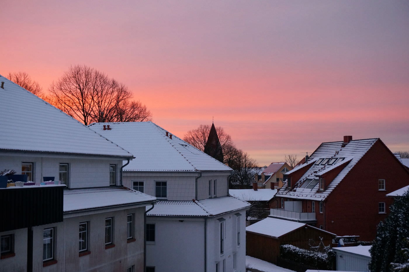 Blick vom Balkon in den Sonnenuntergang